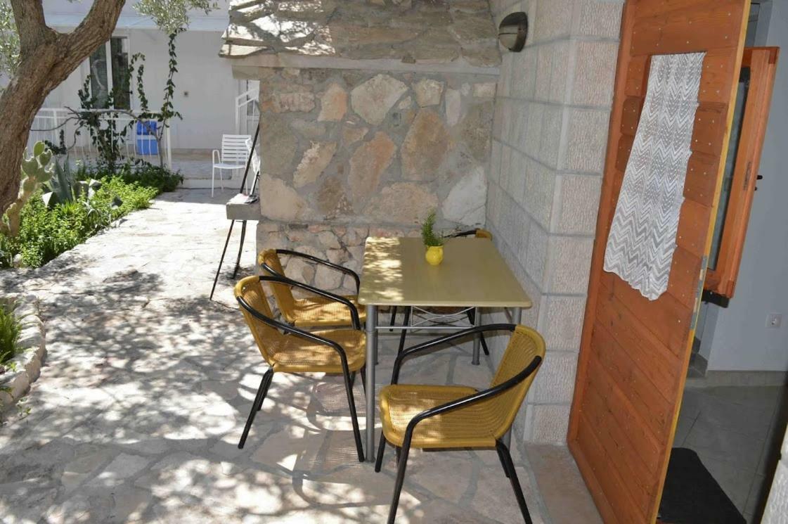 זיווגוסצה Apartments Majstrovic מראה חיצוני תמונה
